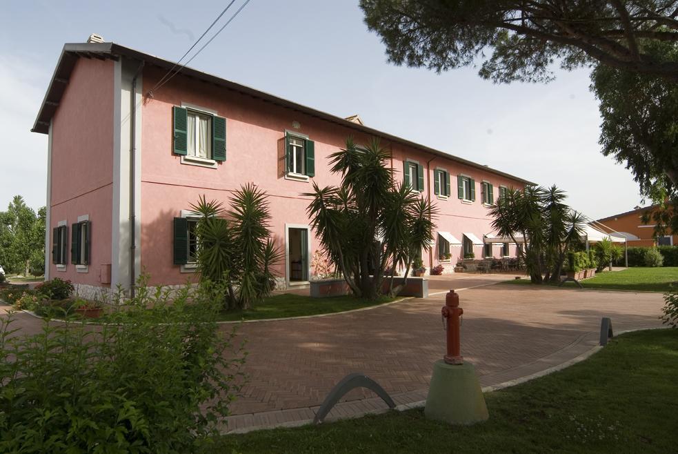 Il Casale Corte Rossa Latina Exterior foto